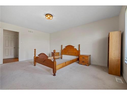 1690 Mount Albert Road, East Gwillimbury, ON - Indoor Photo Showing Bedroom