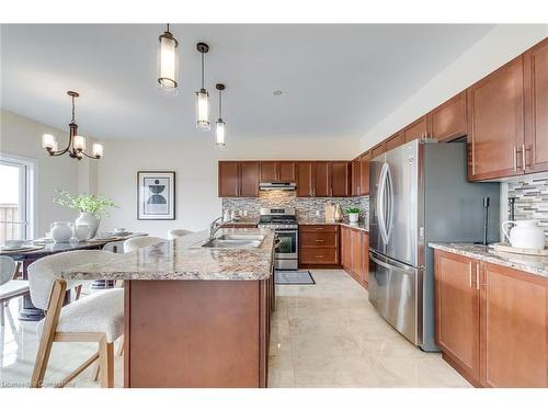 428 Dalgleish Trail Trail, Stoney Creek, ON - Indoor Photo Showing Kitchen With Double Sink