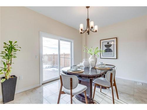 428 Dalgleish Trail Trail, Stoney Creek, ON - Indoor Photo Showing Dining Room