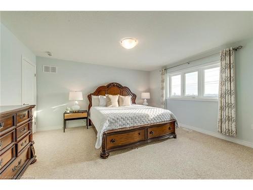 428 Dalgleish Trail Trail, Stoney Creek, ON - Indoor Photo Showing Bedroom