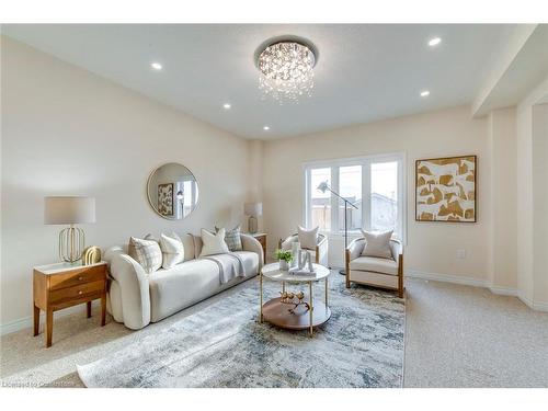 428 Dalgleish Trail Trail, Stoney Creek, ON - Indoor Photo Showing Living Room