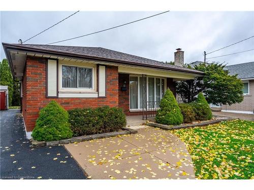 2 Croydon Court, Hamilton, ON - Outdoor