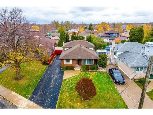 2 Croydon Court, Hamilton, ON - Outdoor