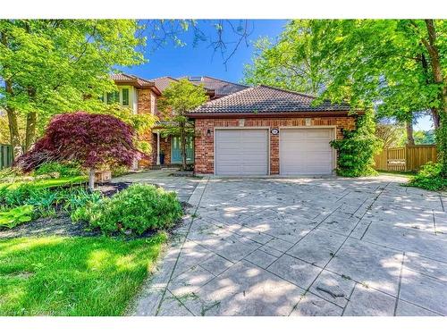 341 Acacia Court, Oakville, ON - Outdoor