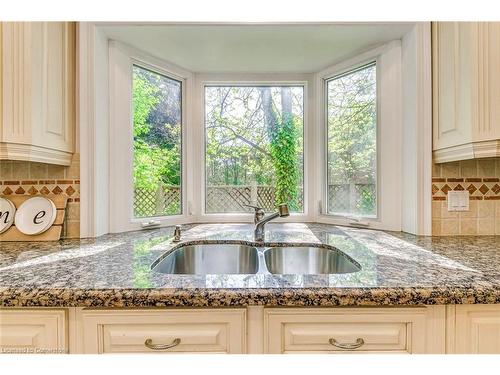 341 Acacia Court, Oakville, ON - Indoor Photo Showing Kitchen With Double Sink