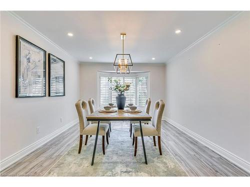 341 Acacia Court, Oakville, ON - Indoor Photo Showing Dining Room