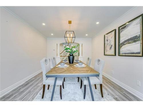 341 Acacia Court, Oakville, ON - Indoor Photo Showing Dining Room