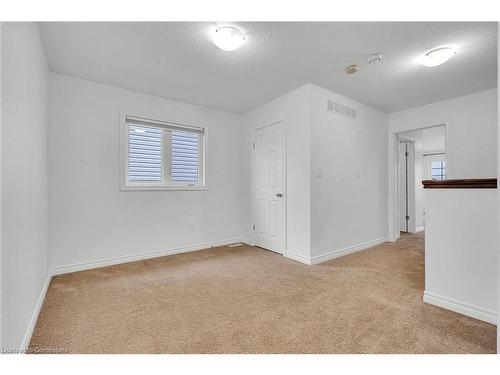 1318 Caen Avenue, Woodstock, ON - Indoor Photo Showing Other Room