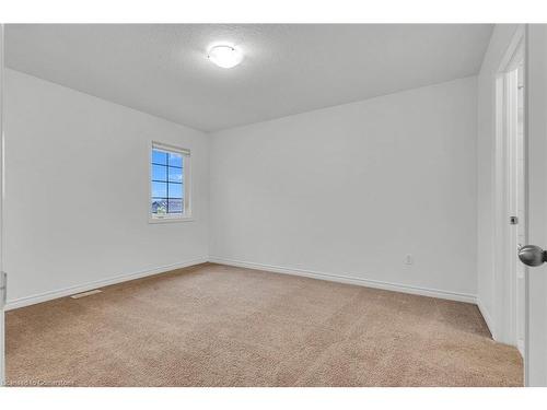 1318 Caen Avenue, Woodstock, ON - Indoor Photo Showing Other Room