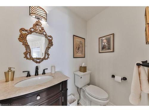 184 Warner Drive, Oakville, ON - Indoor Photo Showing Bathroom