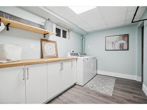 2 North Court, Grimsby, ON - Indoor Photo Showing Laundry Room