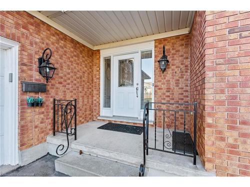 7000 Windsor Crescent, Niagara Falls, ON - Outdoor With Exterior