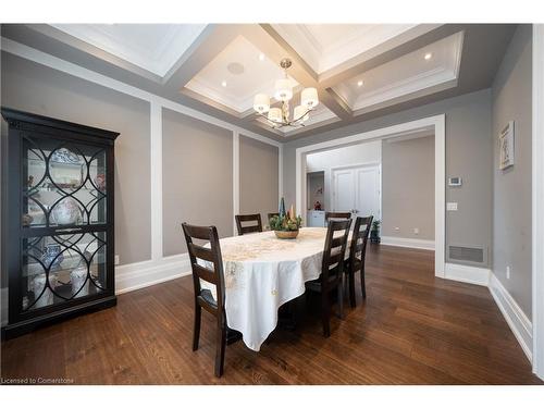 417 Scarsdale Crescent, Oakville, ON - Indoor Photo Showing Dining Room