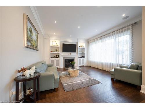 417 Scarsdale Crescent, Oakville, ON - Indoor Photo Showing Living Room With Fireplace