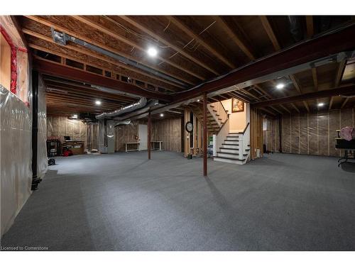 417 Scarsdale Crescent, Oakville, ON - Indoor Photo Showing Basement