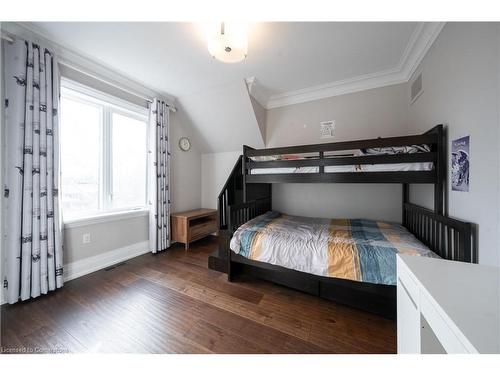 417 Scarsdale Crescent, Oakville, ON - Indoor Photo Showing Bedroom