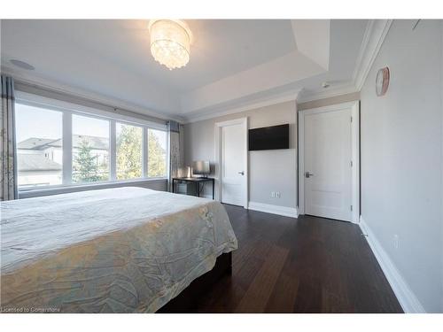 417 Scarsdale Crescent, Oakville, ON - Indoor Photo Showing Bedroom