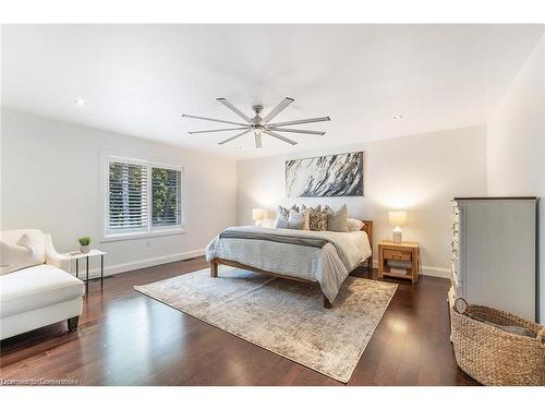 169 Orchard Drive, Ancaster, ON - Indoor Photo Showing Bedroom