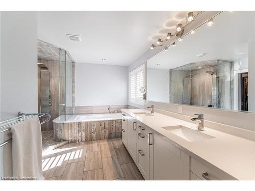 169 Orchard Drive, Ancaster, ON - Indoor Photo Showing Bathroom