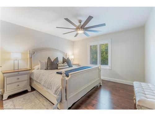 169 Orchard Drive, Ancaster, ON - Indoor Photo Showing Bedroom