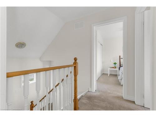 6-100 Beddoe Drive, Hamilton, ON - Indoor Photo Showing Other Room