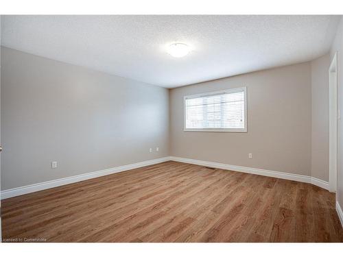 24 Marina Point Crescent, Hamilton, ON - Indoor Photo Showing Other Room