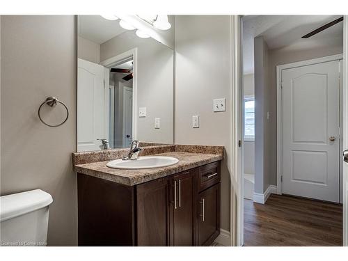 24 Marina Point Crescent, Hamilton, ON - Indoor Photo Showing Bathroom