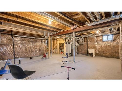 46 Hawick Crescent Crescent, Caledonia, ON - Indoor Photo Showing Basement