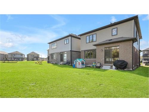 46 Hawick Crescent Crescent, Caledonia, ON - Outdoor With Backyard With Exterior