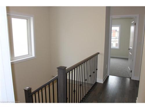 15 Lavender Road, Thorold, ON - Indoor Photo Showing Other Room