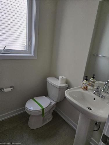 15 Lavender Road, Thorold, ON - Indoor Photo Showing Bathroom