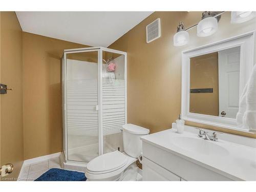 31-255 Mount Albion Road, Hamilton, ON - Indoor Photo Showing Bathroom