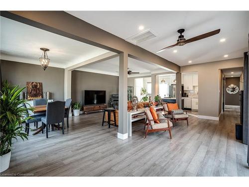 752 Beach Boulevard, Hamilton, ON - Indoor