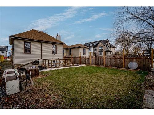 752 Beach Boulevard, Hamilton, ON - Outdoor