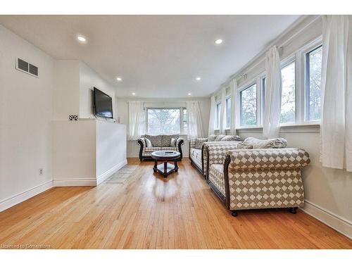 1235 Old River Road, Mississauga, ON - Indoor Photo Showing Bedroom