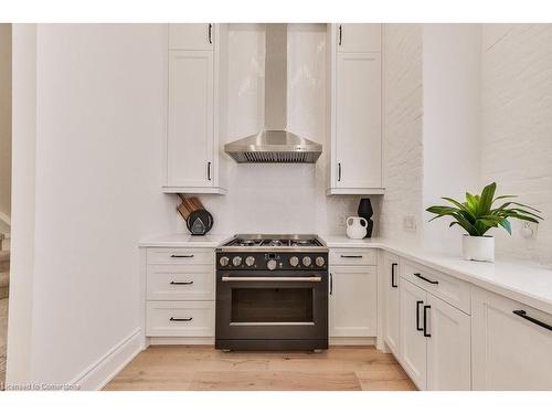 3 Arbourvale Common, St. Catharines, ON - Indoor Photo Showing Kitchen With Upgraded Kitchen