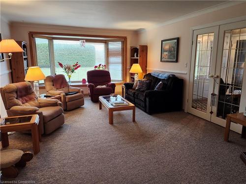 1164 Killarney Bay Road, Kawartha Lakes, ON - Indoor Photo Showing Living Room