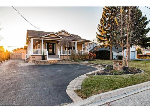 516 Mayzel Road, Burlington, ON - Outdoor With Deck Patio Veranda With Facade