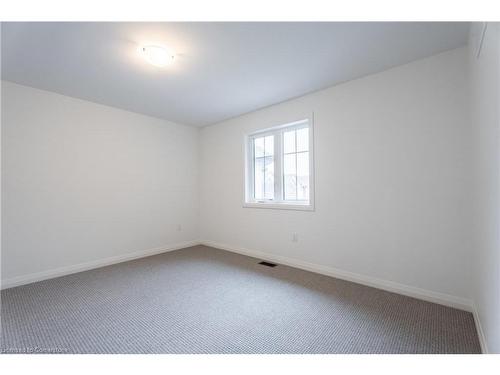 117 Whitefish Crescent, Stoney Creek, ON - Indoor Photo Showing Other Room