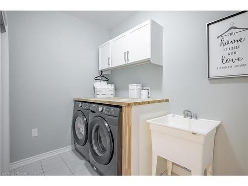 50 Fleming Crescent, Caledonia, ON - Indoor Photo Showing Laundry Room