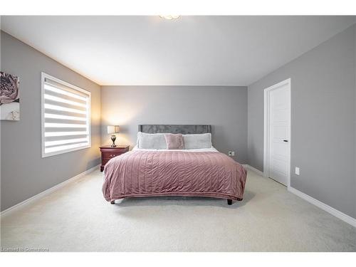 50 Fleming Crescent, Caledonia, ON - Indoor Photo Showing Bedroom