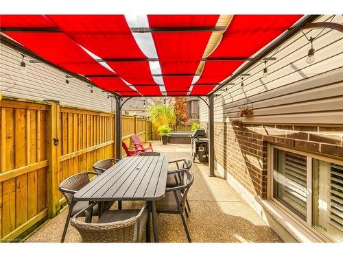 5817 Ironwood Street, Niagara Falls, ON - Outdoor With Deck Patio Veranda With Exterior