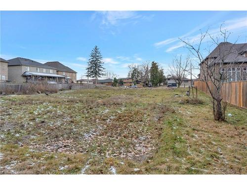 60 Deerhurst Road, Stoney Creek, ON 