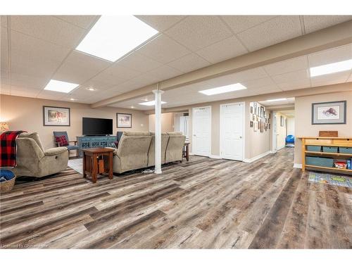 5 Twentyplace Boulevard, Mount Hope, ON - Indoor Photo Showing Basement