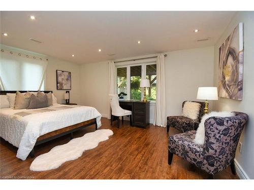 259 Mother'S Street, Glanbrook, ON - Indoor Photo Showing Bedroom