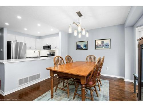 78-3333 New Street, Burlington, ON - Indoor Photo Showing Dining Room