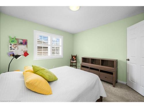 78-3333 New Street, Burlington, ON - Indoor Photo Showing Bedroom