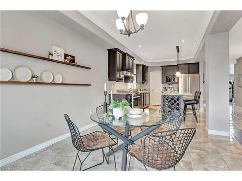 920 Stone Church Road E, Hamilton, ON - Indoor Photo Showing Dining Room