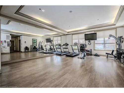 1214-100 Burloak Drive, Burlington, ON - Indoor Photo Showing Gym Room