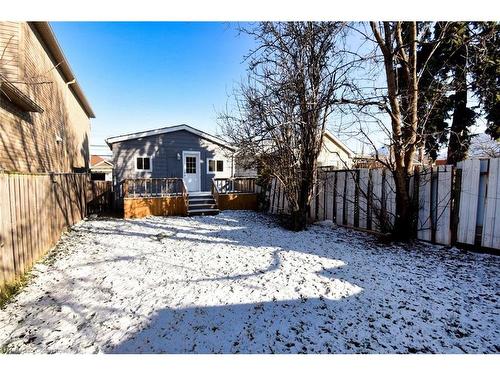 32 Vansitmart Avenue, Hamilton, ON - Outdoor With Deck Patio Veranda